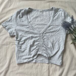 Aritzia Wilfred Gray V-Neck Ruched Women Cropped Top, size XS